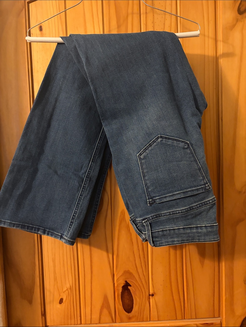 Old Navy Women’s Boot Cut Jeans - Medium Blue Wash